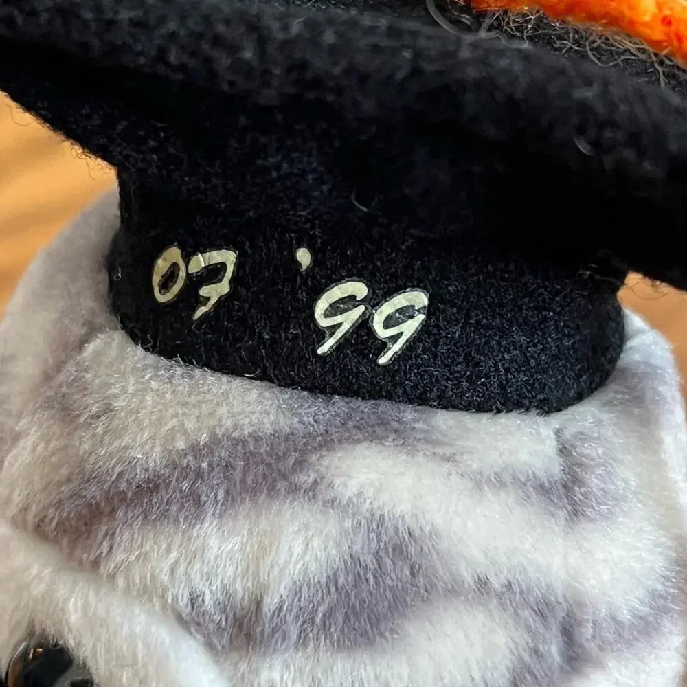 TY Beanie Baby Wiser the Owl Graduate Class of '99 with Heart Tag Graduation
